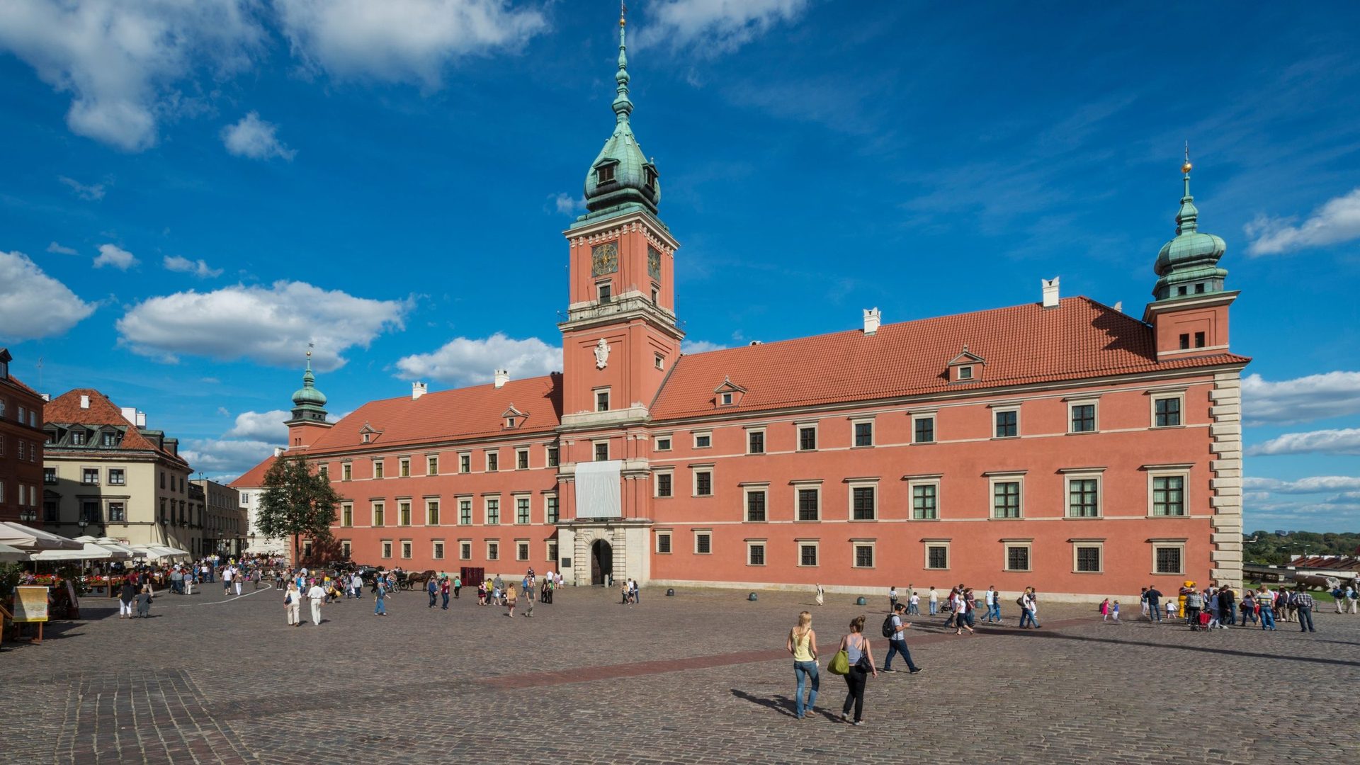 The Royal Castle and Castle Square in Warsaw's Old Town