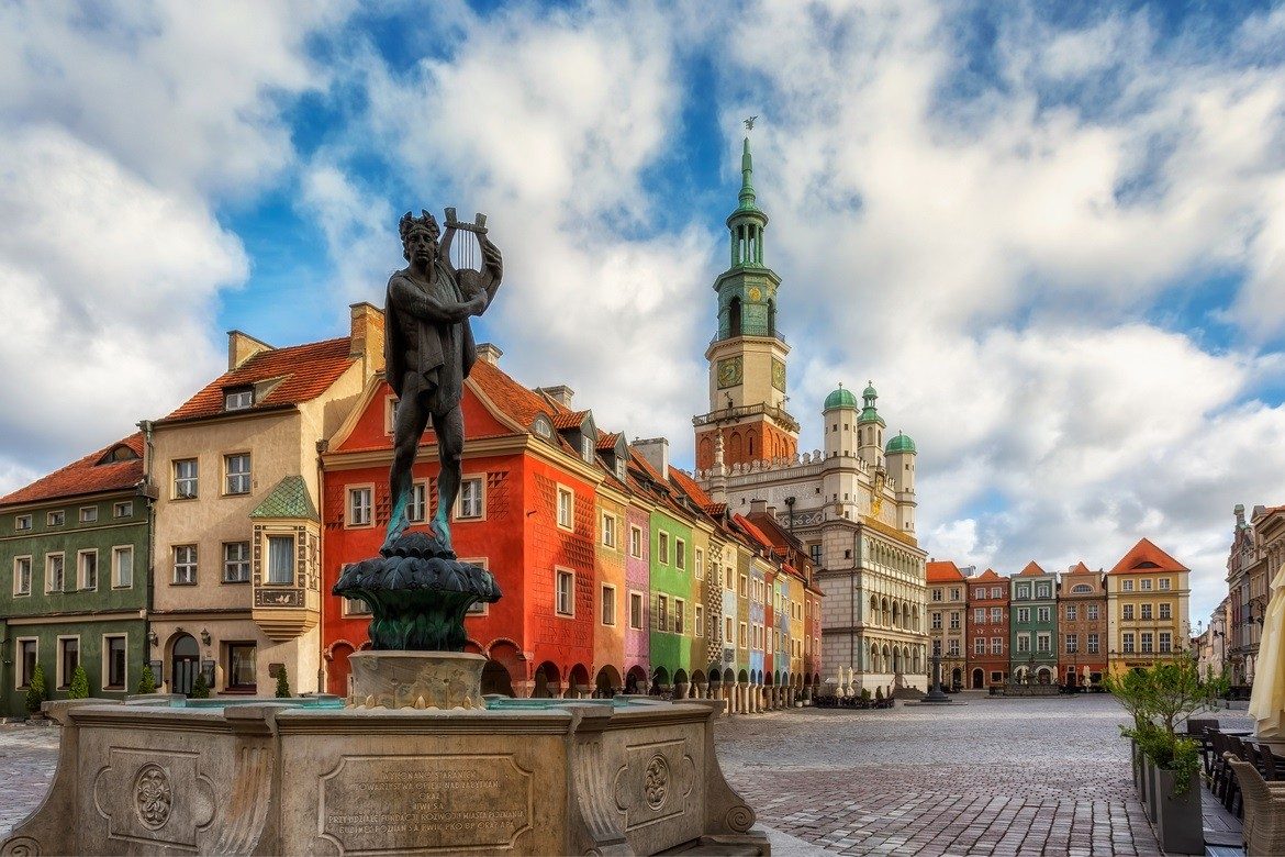 Poznań Old Market Square with colorful merchant houses and the Renaissance Town Hall